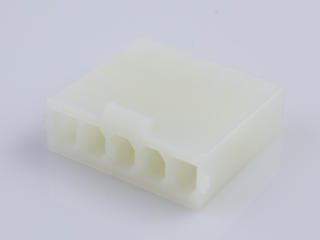 436801005 - 7.50mm Pitch Sabre Plug Crimp Housing, UL 94V-2, 5 Circuits, Natural