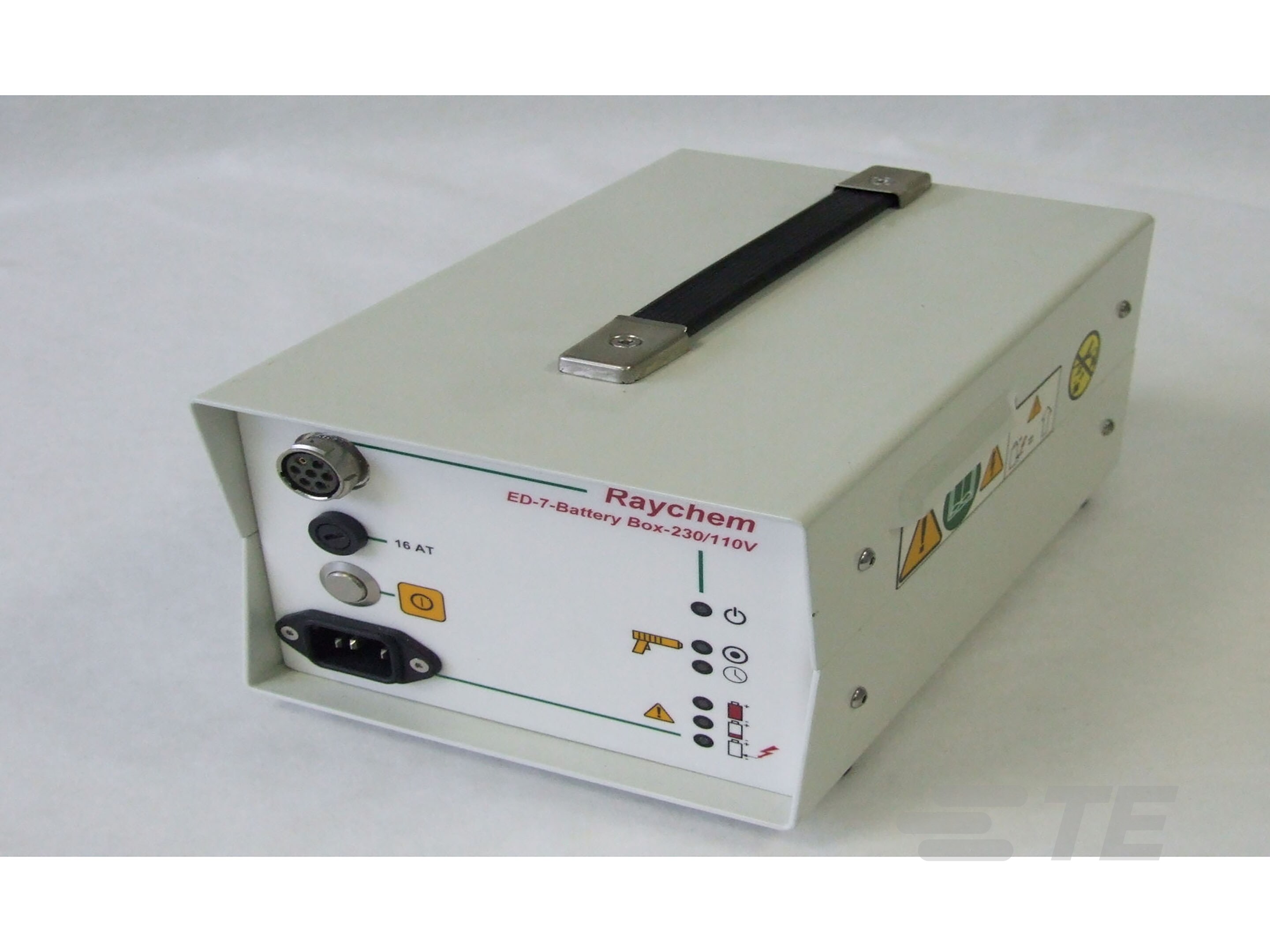 ED-7-BATTBOX-MK4-230/110V-CF0200-000