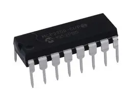 MICROCHIP MCP3208-CI/P